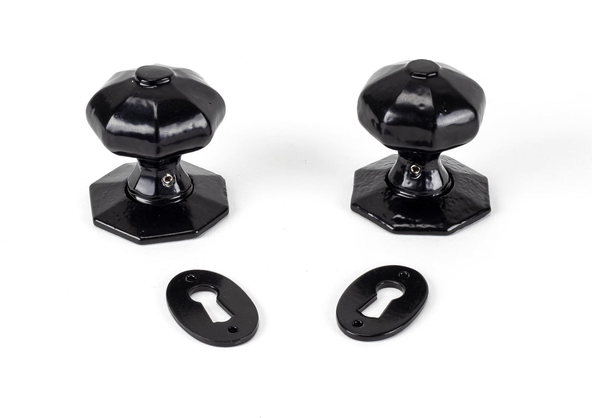 From The Anvil - Black Oak Box Lock & Octagonal Knob Set | Sku. 33005 | Trade Door Handles.