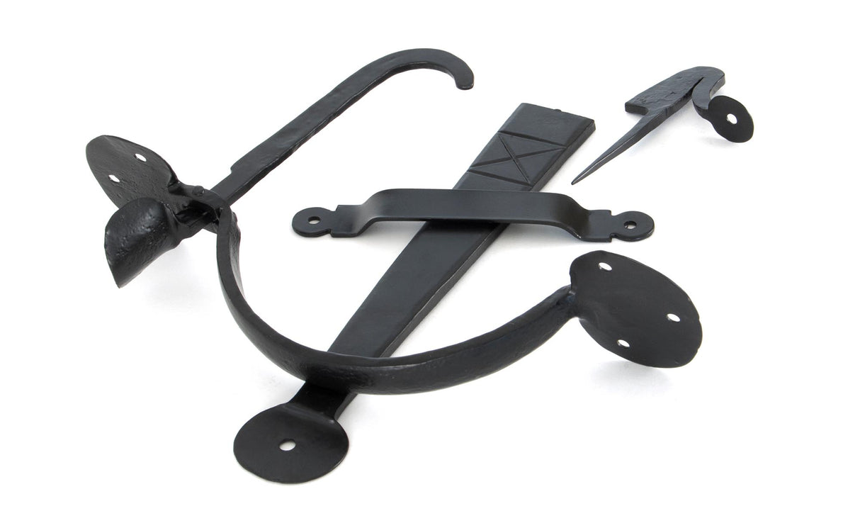 From The Anvil - Black Heavy Bean Thumblatch | Sku. 33253 | Trade Door Handles.