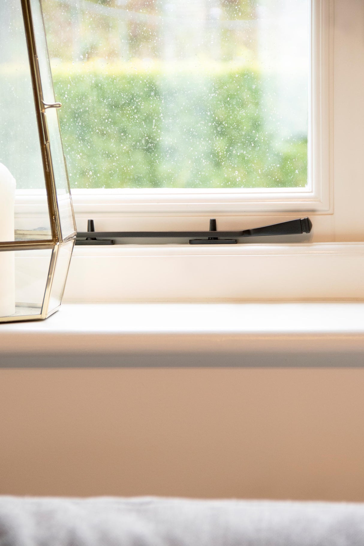 From The Anvil - Aged Bronze 10" Avon Stay | Sku. 90430 | Trade Door Handles.