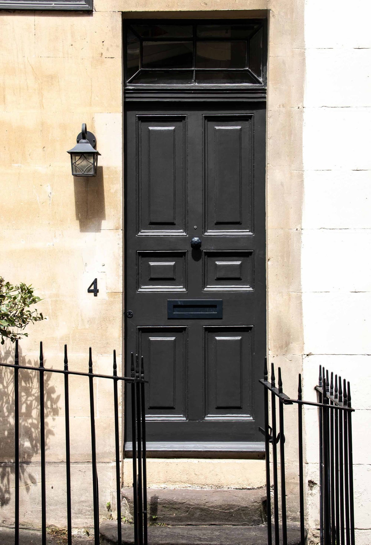 From The Anvil - Polished Chrome Door Viewer 180 Degree (55-75mm Door) | Sku. 92151 | Trade Door Handles.