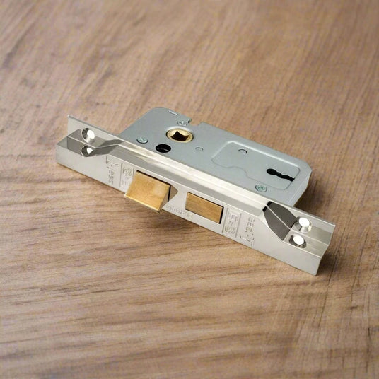 Eurospec - Contract 2 Lever Sashlock Rebated 64mm - Nickel Plate
Sale price