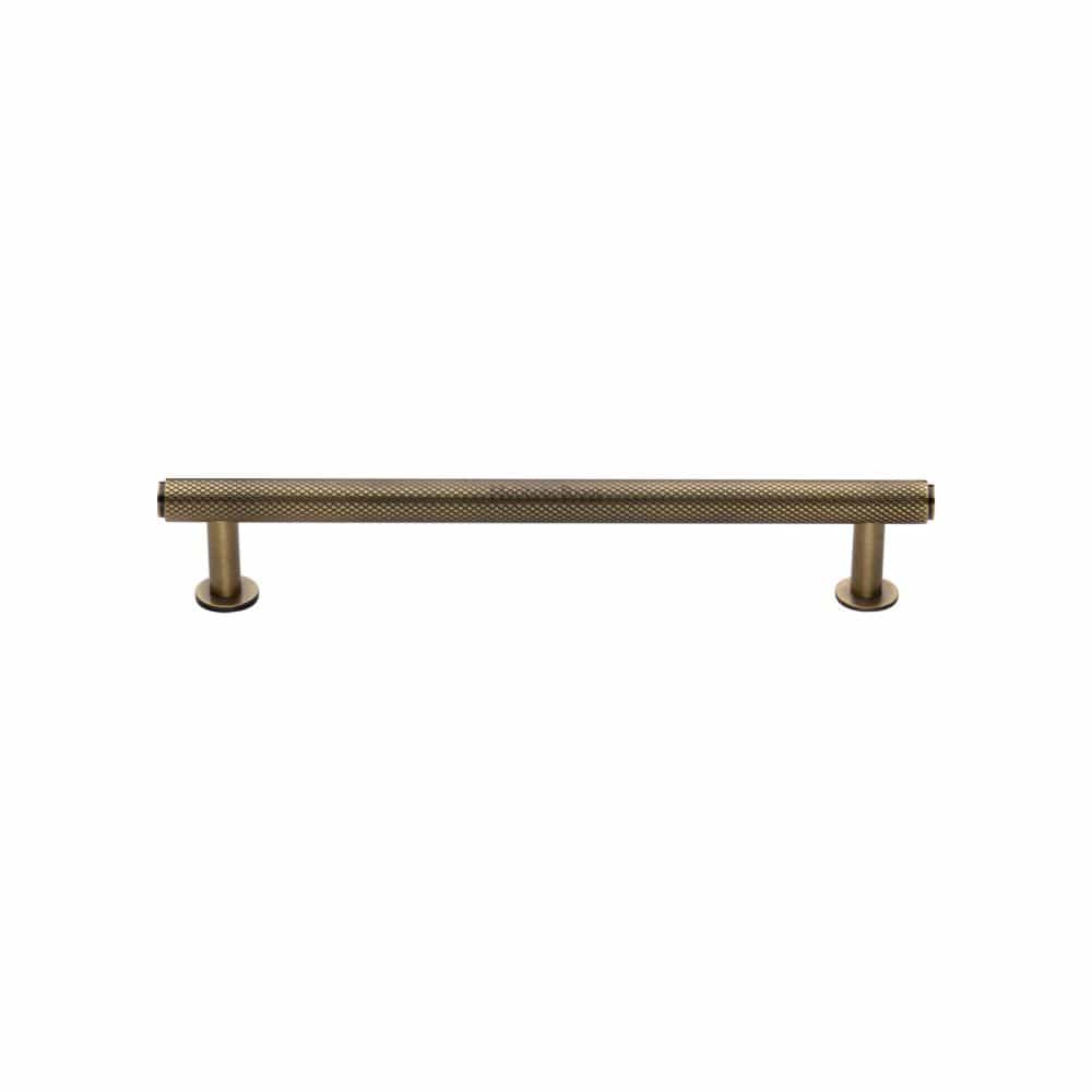Heritage Brass Cabinet Hardware Antique Brass / Cabinet Pull Handles / 128mm c/c Heritage Brass - Cabinet Pull Knurled Design with Rose 128mm CTC Antique Brass Fini