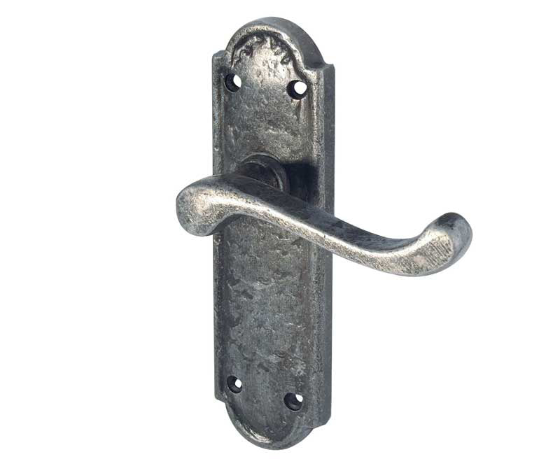High quality image of Frelan - Turnberry Suite Door Handle on Latchplate Pewter Sku. PEW301