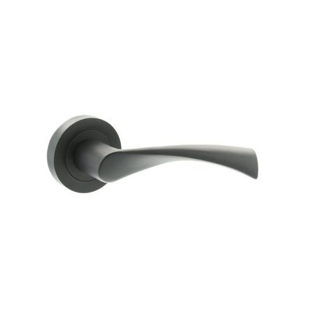 This is an image of STATUS Colorado Lever on Round Rose - Matt Black available to order from Trade Door Handles.