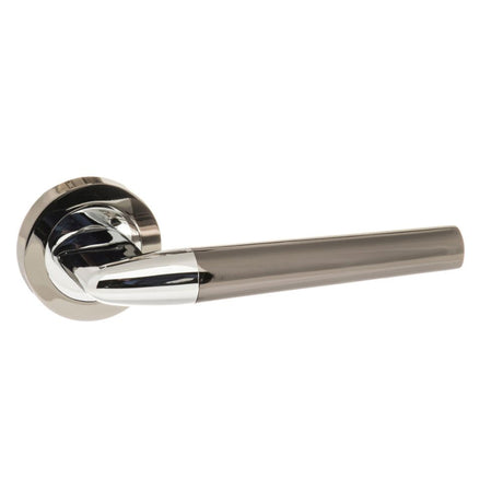 This is an image of STATUS Tennessee Lever on Round Rose - Black Nickel/Polished Chrome available to order from Trade Door Handles.