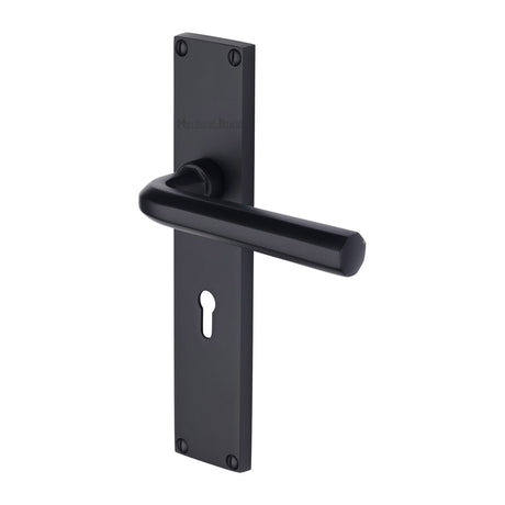 This is an image of a Heritage Brass - Octave Lever Lock Door Handle on 200mm Plate Matt Black finish, vt5900-bkmt that is available to order from Trade Door Handles in Kendal.