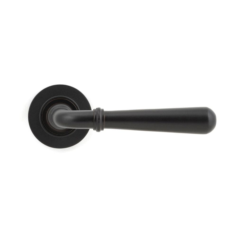 From The Anvil Door Furniture Aged Bronze / Round Rose From The Anvil - Aged Bronze Newbury Lever on Rose Set (Plain)
