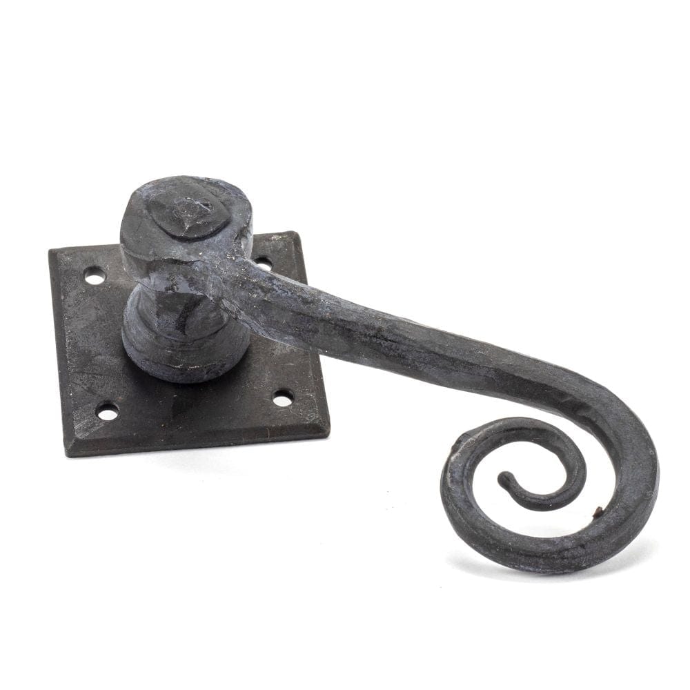 From The Anvil Door Furniture Beeswax / Round Rose From The Anvil - Beeswax Monkeytail Lever on Rose Set (Diamond)