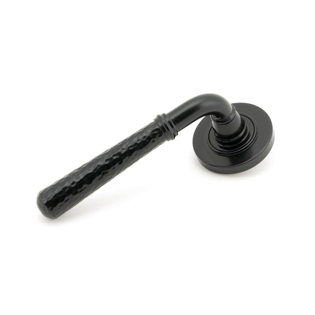 From The Anvil Door Furniture Black / Round Rose From The Anvil - Black Hammered Newbury Lever on Rose Set (Plain)