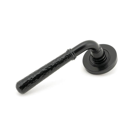From The Anvil Door Furniture Black / Round Rose From The Anvil - Black Hammered Newbury Lever on Rose Set (Plain) - Unsprung