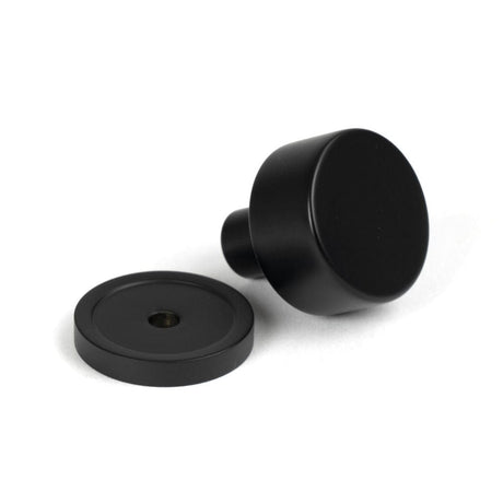 From The Anvil Cabinet Hardware Matt Black / Cabinet Knobs / 25mm Dia. From The Anvil - Matt Black Kelso Cabinet Knob - 25mm (Plain)