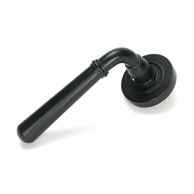 From The Anvil Door Furniture Matt Black / Round Rose From The Anvil - Matt Black Newbury Lever on Rose Set (Plain) - Unsprung