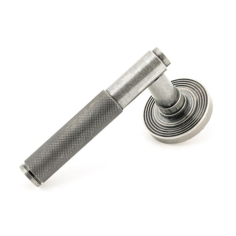 From The Anvil Door Furniture Pewter Patina / Round Rose From The Anvil - Pewter Brompton Lever on Rose Set (Beehive) - Unsprung