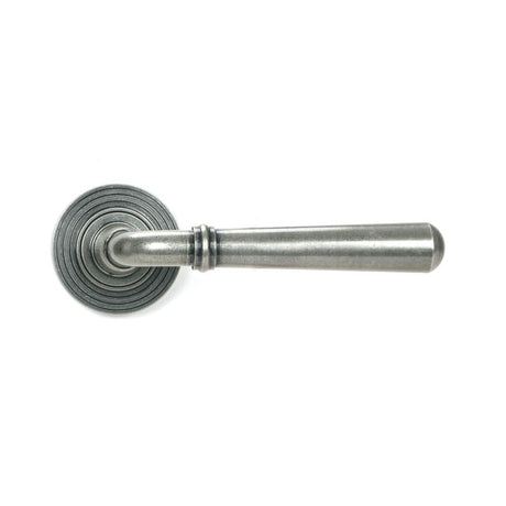 From The Anvil Door Furniture Pewter Patina / Round Rose From The Anvil - Pewter Newbury Lever on Rose Set (Beehive)