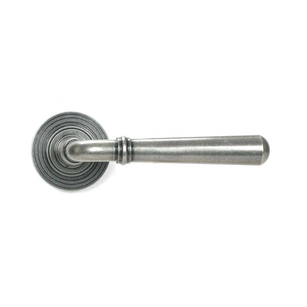 From The Anvil Door Furniture Pewter Patina / Round Rose From The Anvil - Pewter Newbury Lever on Rose Set (Beehive) - Unsprung