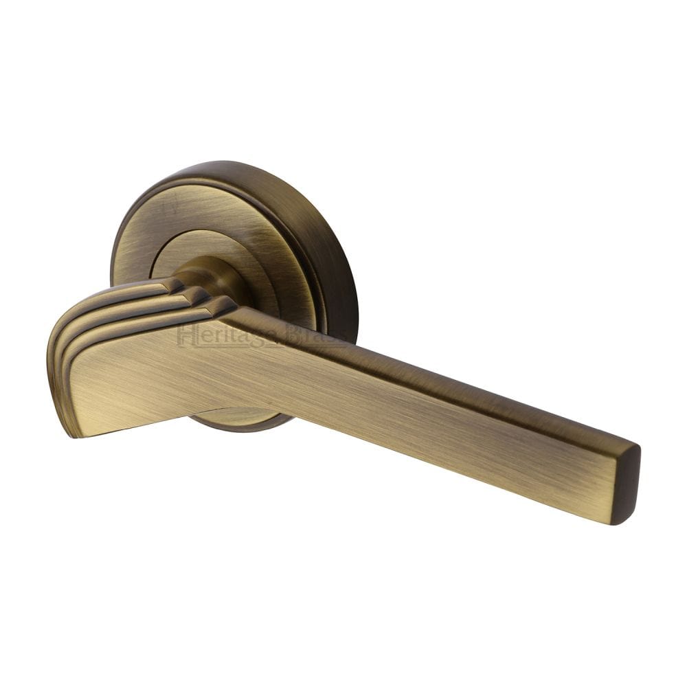 Heritage Brass Door Furniture Antique Brass / Round Rose Heritage Brass - Door Handle Lever on Rose Tiffany Design Antique Brass Finish