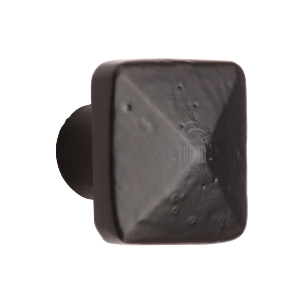 M.Marcus Cabinet Hardware Matt Black / Cabinet Knobs / 32mm Dia. M.Marcus - Black Iron Rustic Cabinet Knob Square Pyramid Design 32mm
