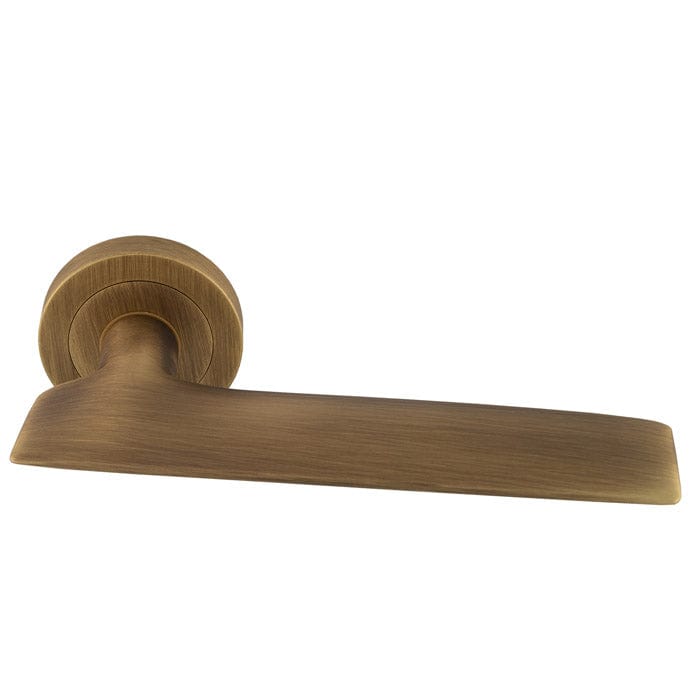 Manital Door Furniture Antique Brass / Round Rose Manital - Hygge due Lever on Round Rose - Antique Brass