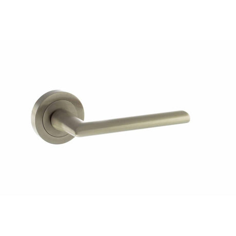 STATUS Door Furniture Satin Nickel / Round Rose STATUS Georgia Lever on Round Rose - Satin Nickel