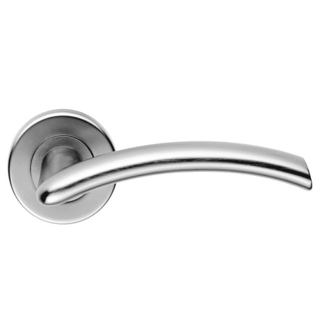 This is an image of a Serozzetta - Tres Lever on Round Rose - Satin Chrome that is availble to order from Trade Door Handles in Kendal.