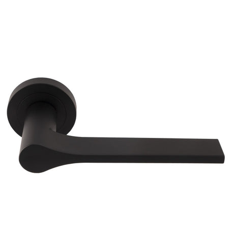 This is an image of a Manital - Vela Lever on Round Rose - Matt Black vv5blk that is availble to order from Trade Door Handles in Kendal.