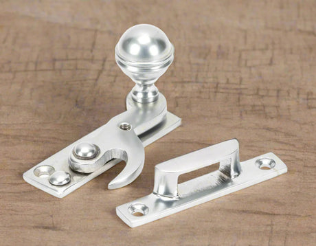 Sash Window Hook Fasteners