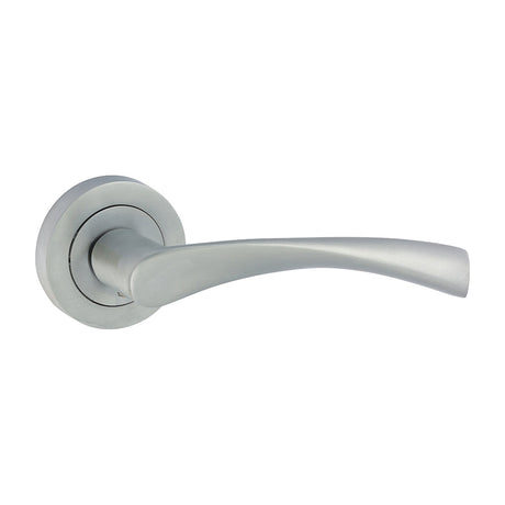 This is an image of Timco - Edleston Lever On Rose Handles - Satin Chrome 51mm (1 Pairs Blister Pack) 200809