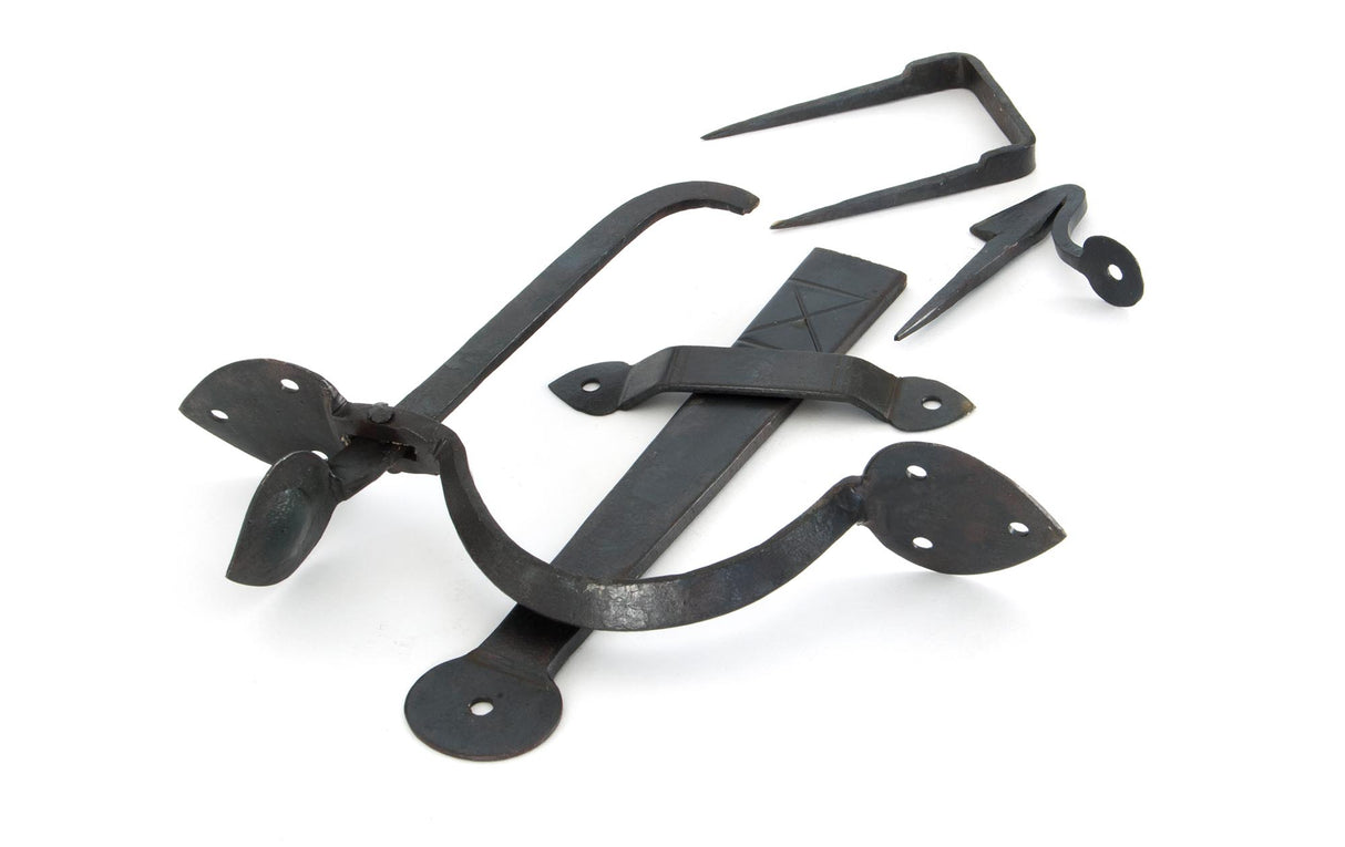 From The Anvil - Beeswax Gothic Thumblatch - XL | Sku. 33150XL | Trade Door Handles.