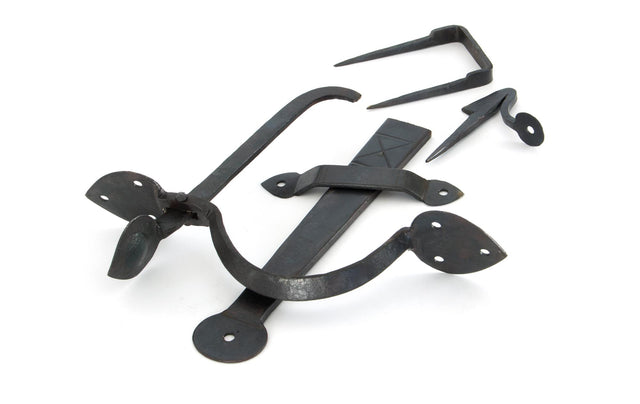 From The Anvil - Beeswax Gothic Thumblatch - XL | Sku. 33150XL | Trade Door Handles.