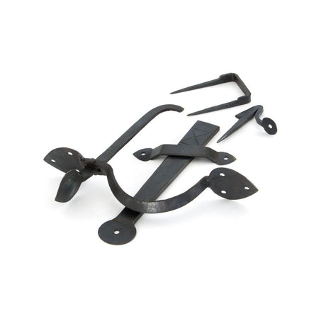 From The Anvil - Beeswax Gothic Thumblatch - XL | Sku. 33150XL | Trade Door Handles.