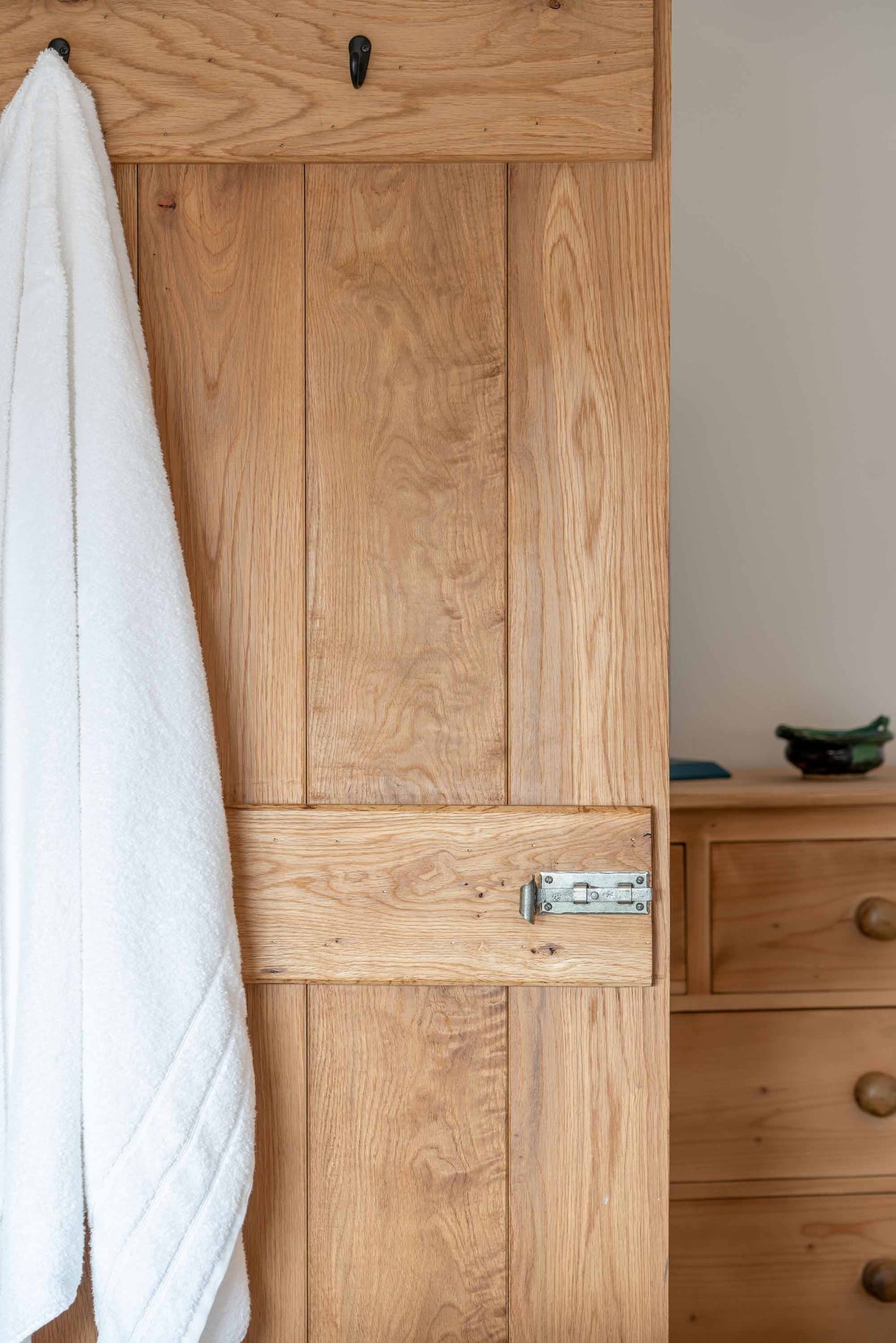 From The Anvil - Pewter 4" Straight Door Bolt | Sku. 33660 | Trade Door Handles.