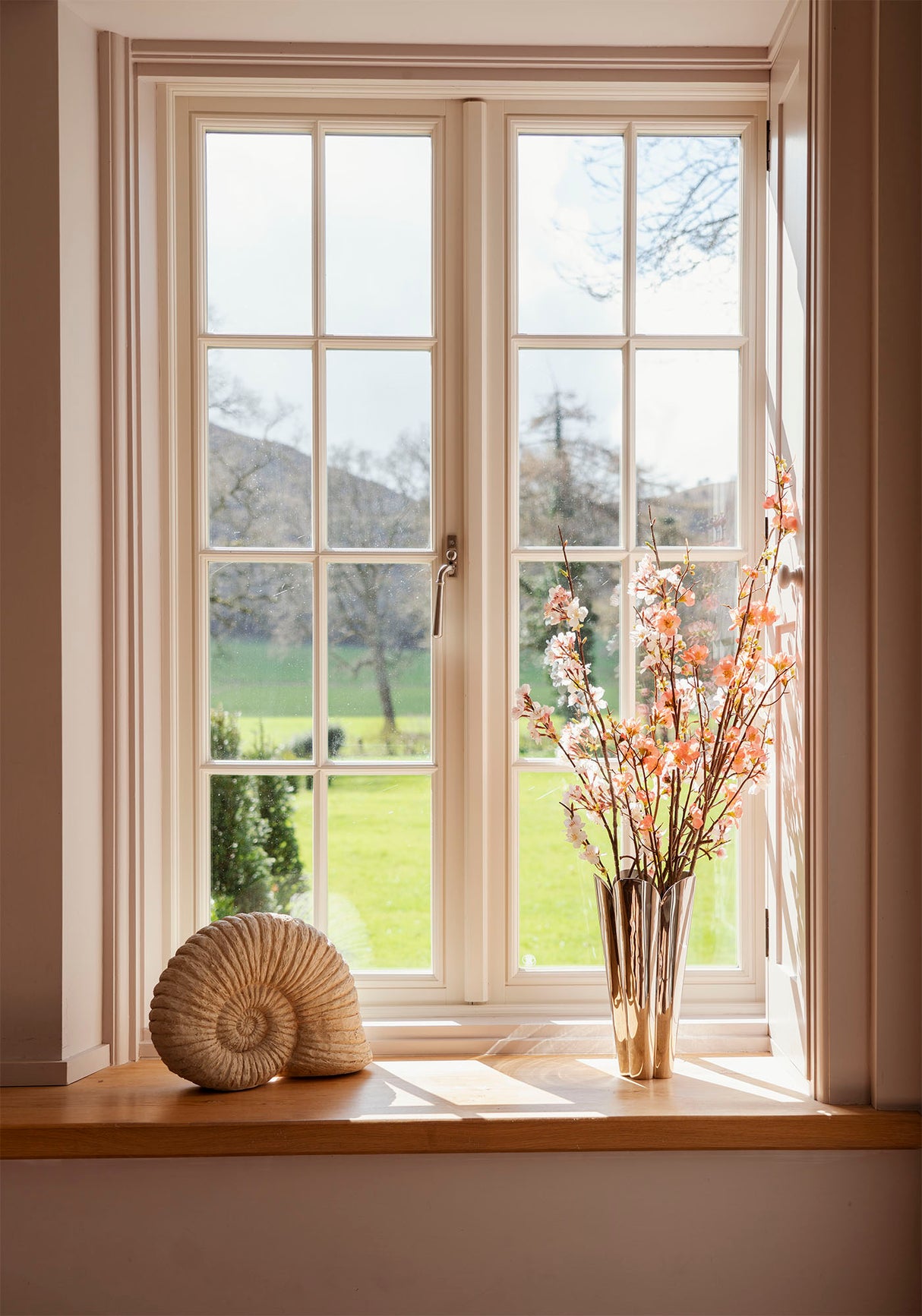 From The Anvil - Smooth Nickel Flora Vase | Sku. 47127 | Trade Door Handles.