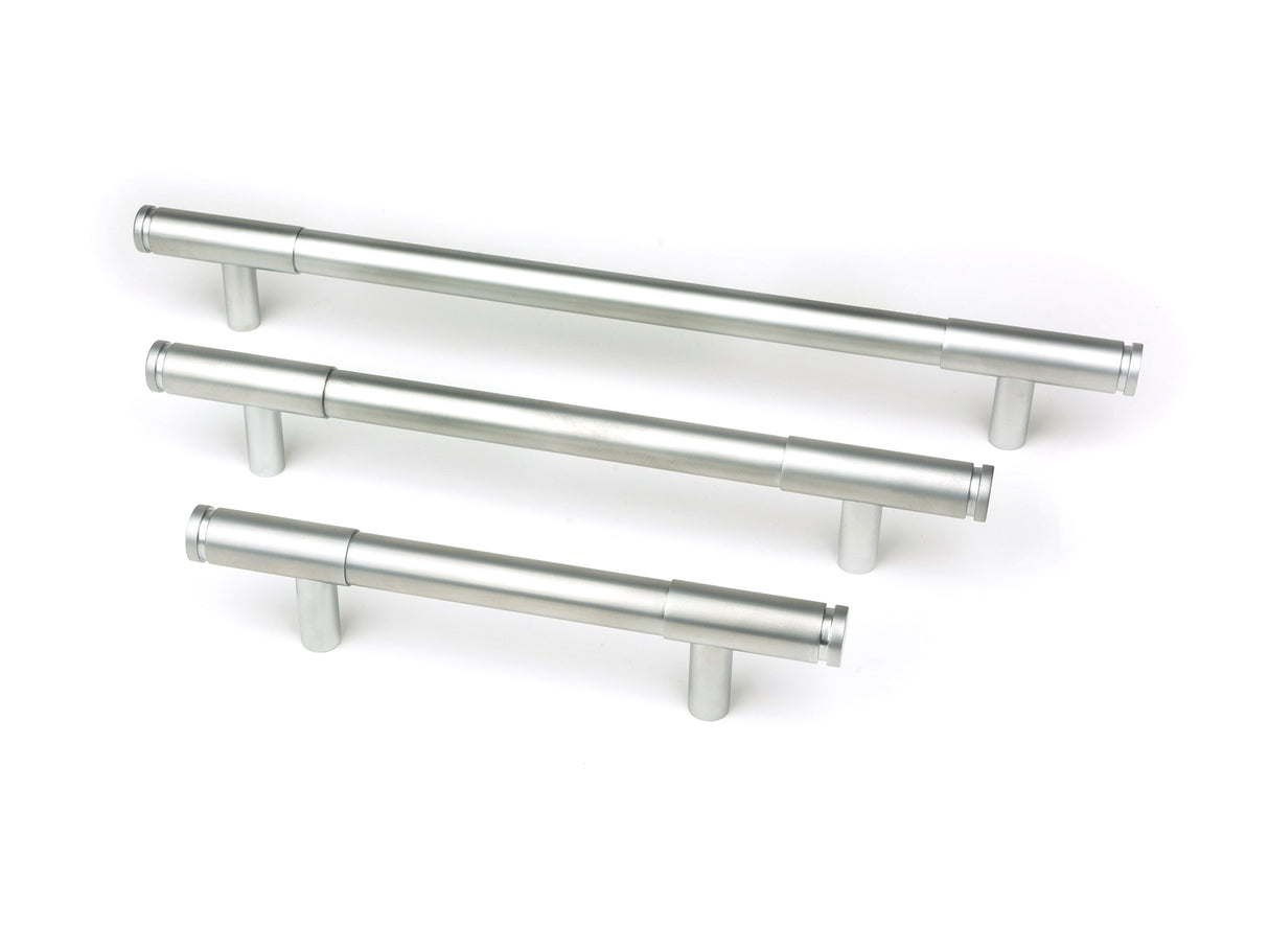 From The Anvil - Satin Chrome Kelso Pull Handle - Medium | Sku. 50359 | Trade Door Handles.