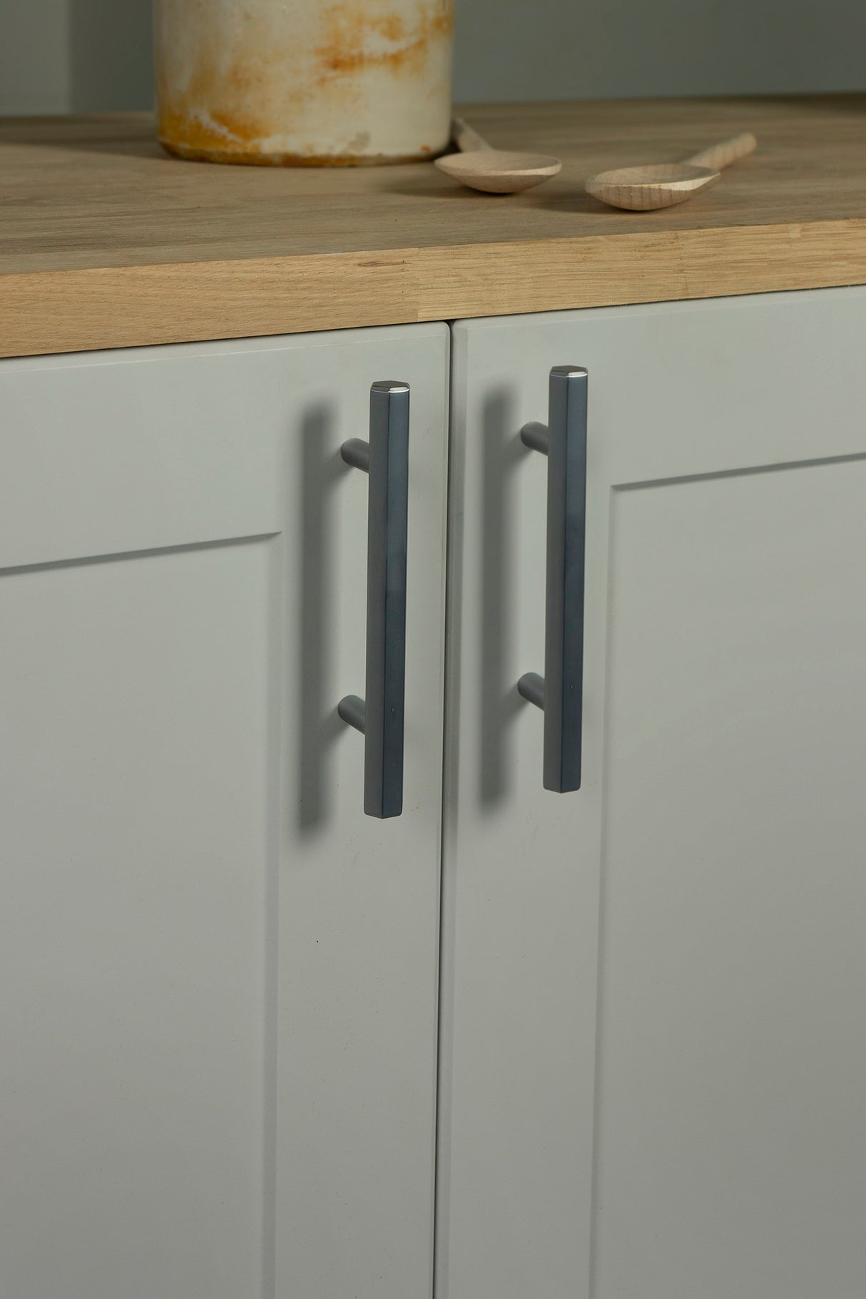 From The Anvil - Satin Chrome Kahlo Pull Handle - Small | Sku. 50551 | Trade Door Handles.