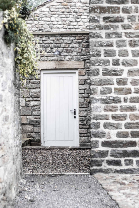 From The Anvil - Black Straight Lever Latch Set | Sku. 73110 | Trade Door Handles.