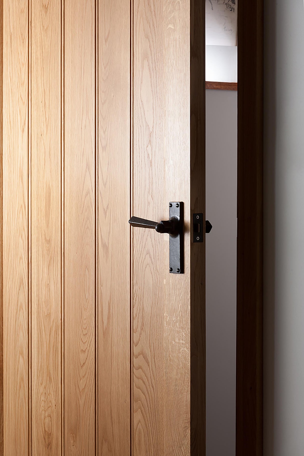 From The Anvil - Black Straight Lever Latch Set | Sku. 73110 | Trade Door Handles.