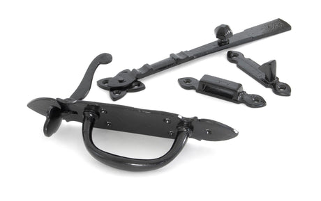 From The Anvil - Black Cast Suffolk Latch | Sku. 73264M | Trade Door Handles.