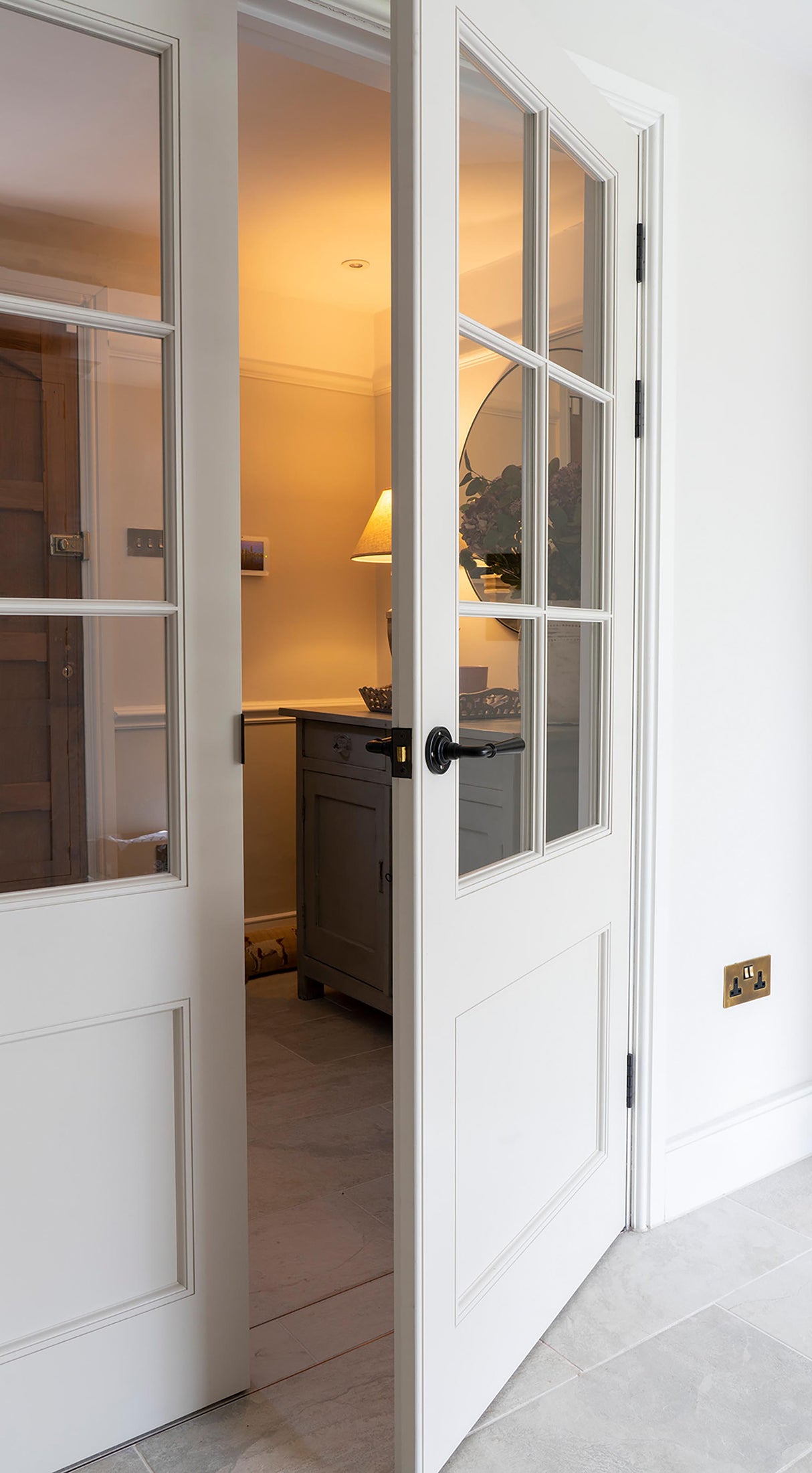 From The Anvil - Aged Bronze Newbury Lever on Rose Set | Sku. 91439 | Trade Door Handles.