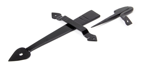 From The Anvil - Black Tuscan Thumblatch | Sku. 92046 | Trade Door Handles.