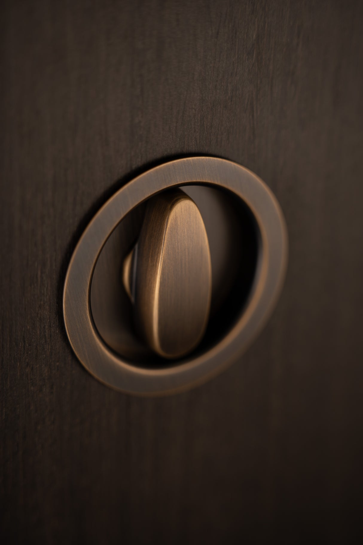 Valli Radius Sliding Door Set - Antique Brass