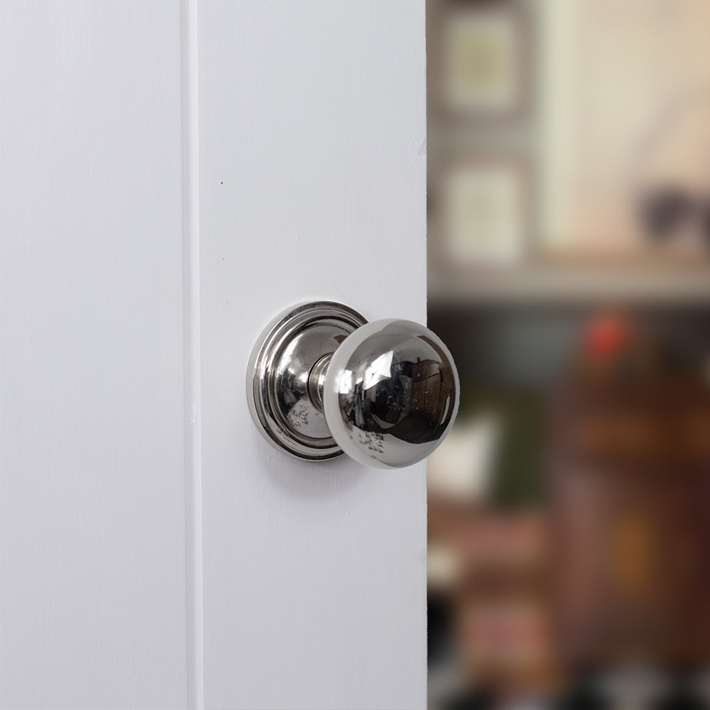Quality image of Old English Harrogate Door Knob Pack (Bathroom Set - 4" Deadbolt, 3" Fire Rated Hinges x3) - Polished Chrome | Sku. adpoe58mmkpc61 | available from Trade Door Handles.