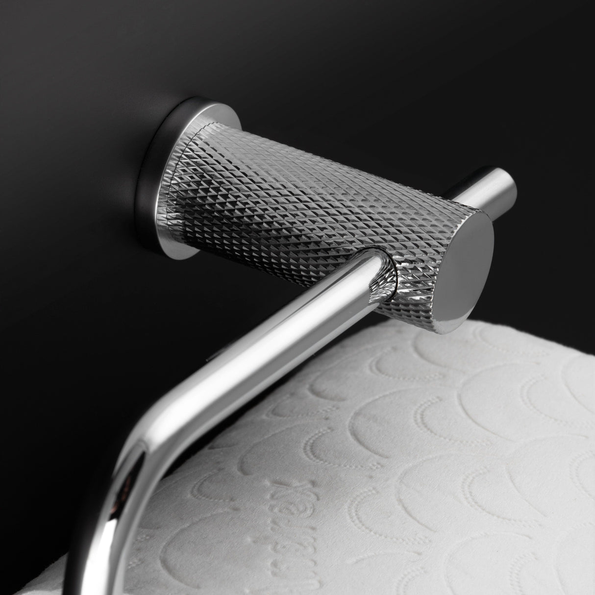 Alexander & Wilks Accessories Polished Chrome / Toilet Roll Holder Alexander & Wilks - Brunel Diamond Knurled Toilet Roll Holder-Polished Chrome