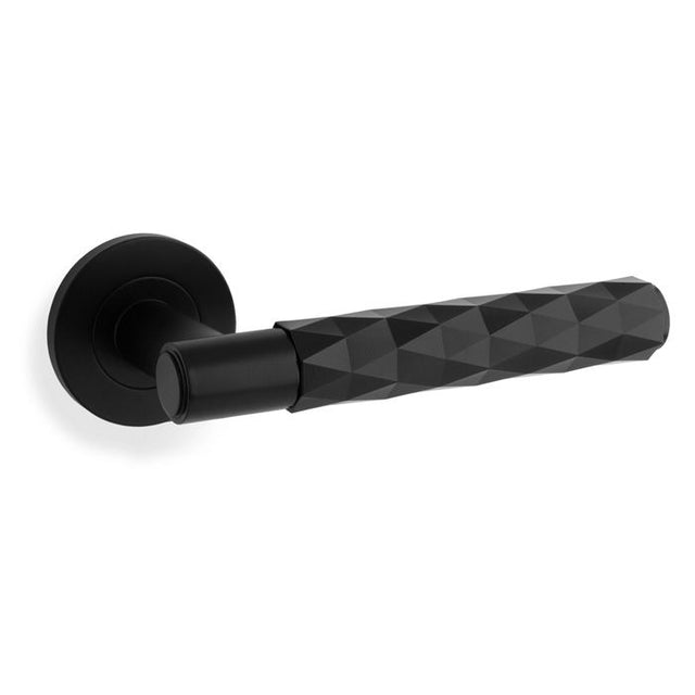 This is an image showing Alexander & Wilks Spitfire Diamond Cut Lever on Round Rose - Black - aw226-BL available to order from Trade Door Handles in Kendal, with quick delivery and discounted prices.