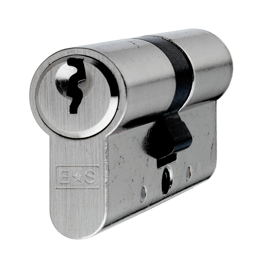 High quality image of Eurospec - Contract Range 5 Pin Euro Double Cylinder - Nickel Plate | Sku. cyc71260np | Trade Door Handles.
