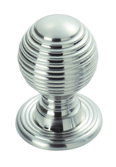High quality image of FTD - Queen Anne Knob 23mm - Polished Chrome | Sku. m1003cp | Trade Door Handles.