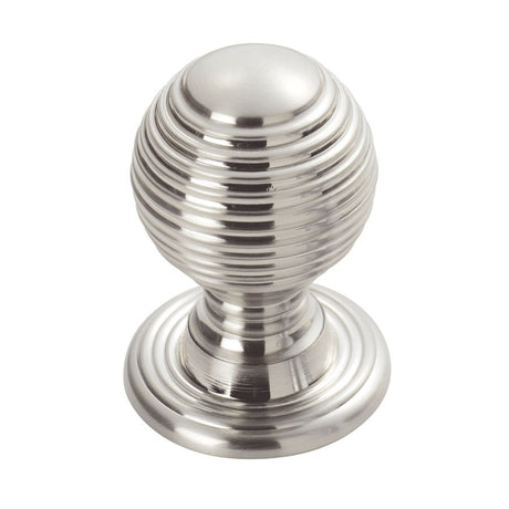 High quality image of FTD - Queen Anne Knob 28mm - Polished Chrome | Sku. m1004cp | Trade Door Handles.