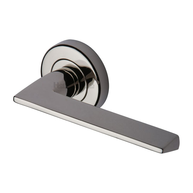 This is an image of a Heritage Brass - Door Handle Lever Latch on Round Rose Pyramid Design Polished Nicke, pyd3535-pnf that is available to order from Trade Door Handles in Kendal.