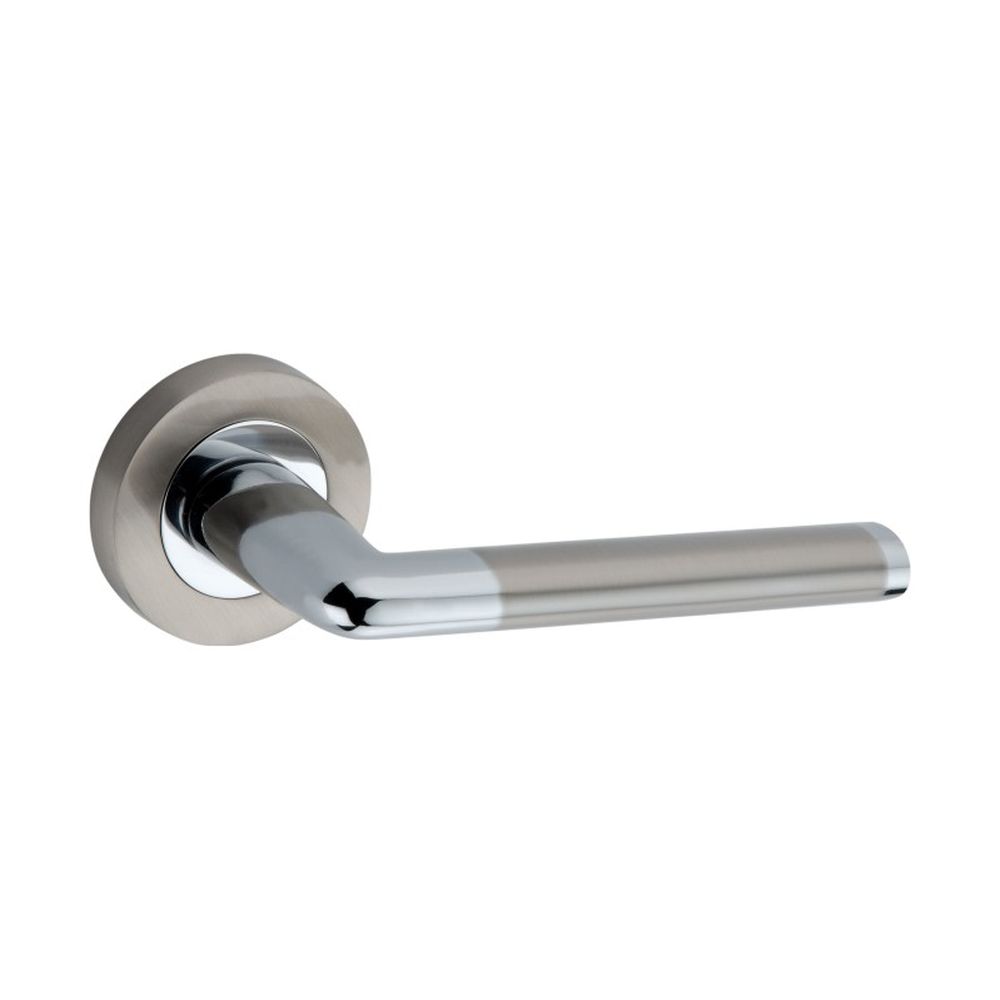 This is an image of Spira Brass - Madrid Lever Door Handle Dual Tone   available to order from trade door handles, quick delivery and discounted prices.