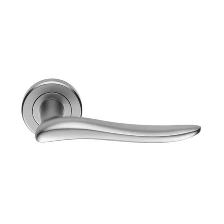 This is an image of Spira Brass - Senza Lever Door Handle Satin Chrome   available to order from trade door handles, quick delivery and discounted prices.