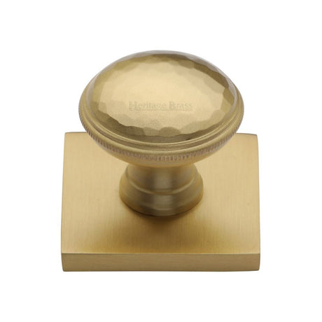 This is an image of a Heritage Brass - Cabinet Knob Diamond Cut Design with Square Backplate 32mm Satin, sq4545-sb that is available to order from Trade Door Handles in Kendal.